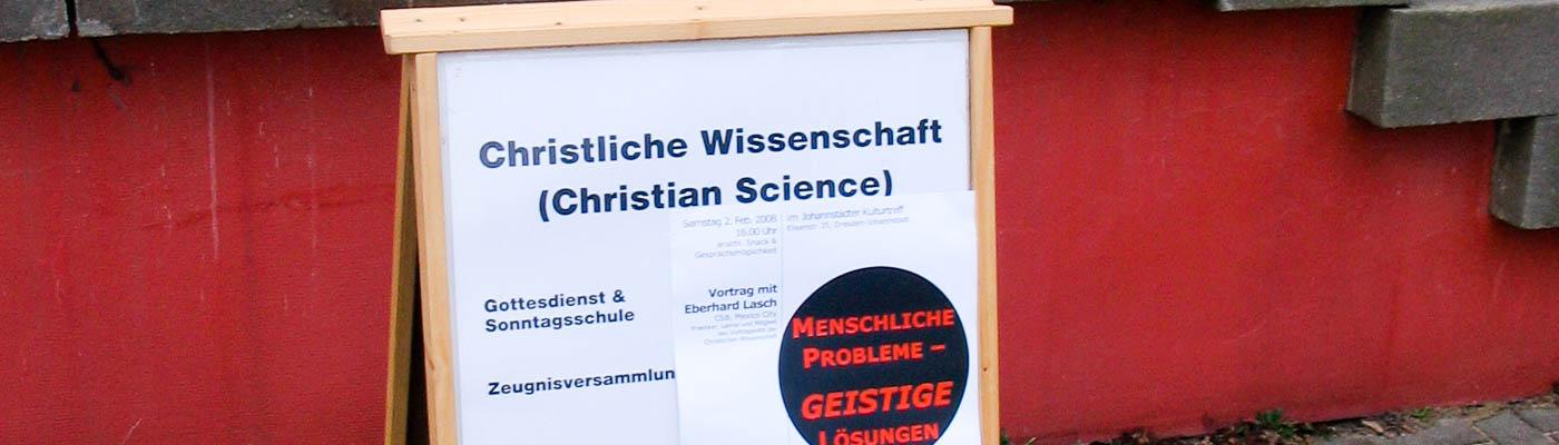 Aufsteller mit Werbeplakat